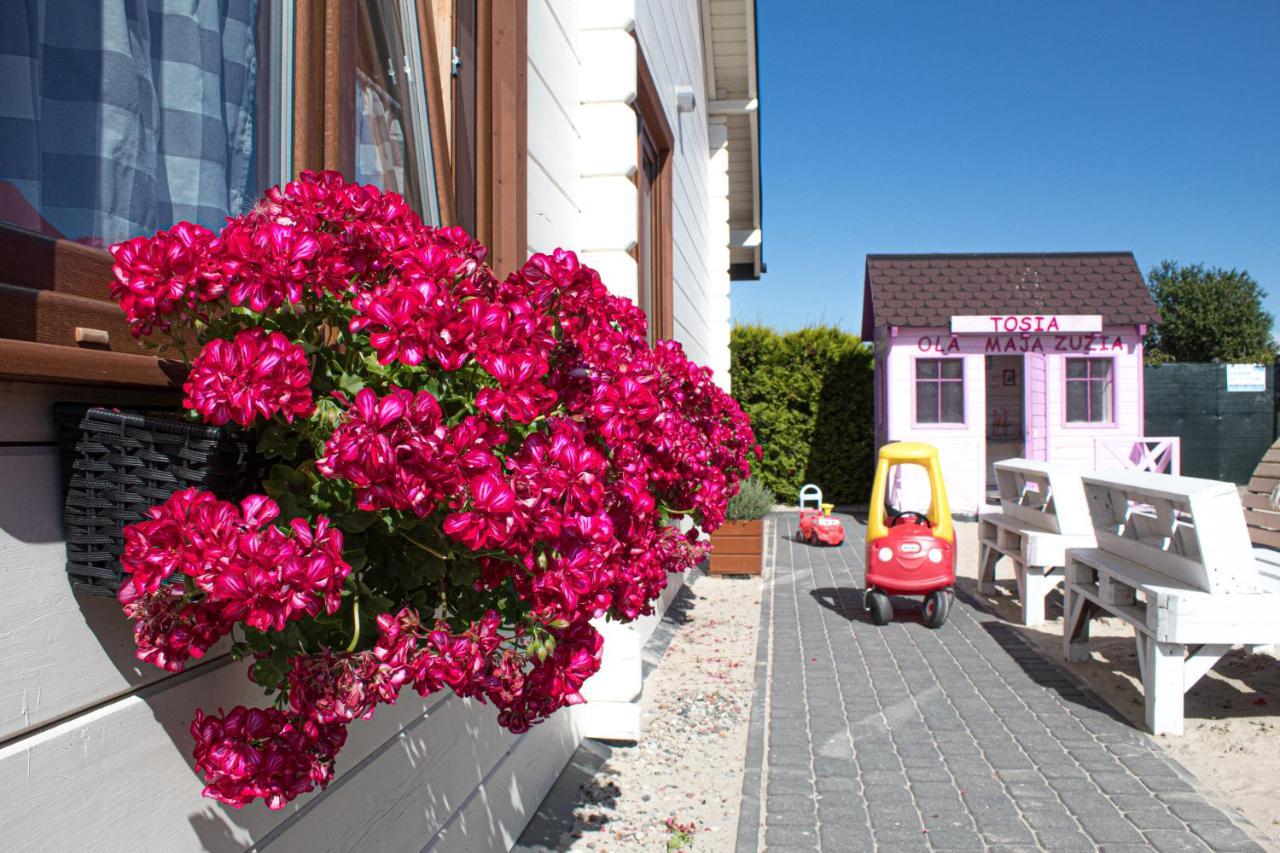 Domki I Apartamenty Al Mare เชียโนเซตี ภายนอก รูปภาพ